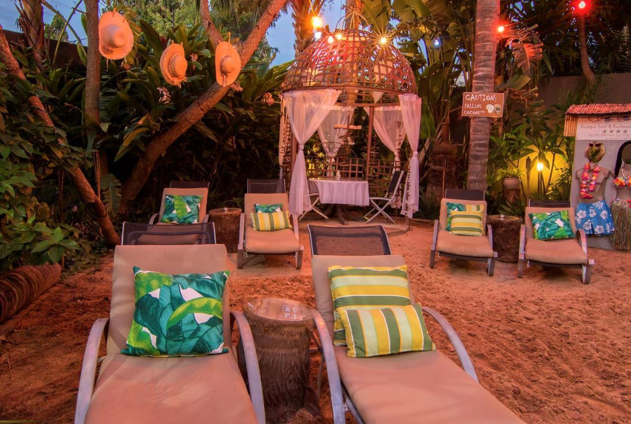 Club Cocomo Hartbeespoort Luaran gambar